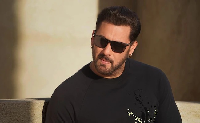 Salman Khan house firing: Don’t wear helmet, smoke cigarette while firing to appear fearless, says chargesheet